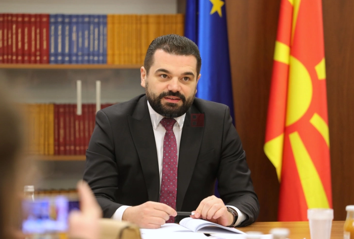 No more three strokes: Minister Lloga confirmed that official documents will include “Macedonian” in the ethnic affiliation section
