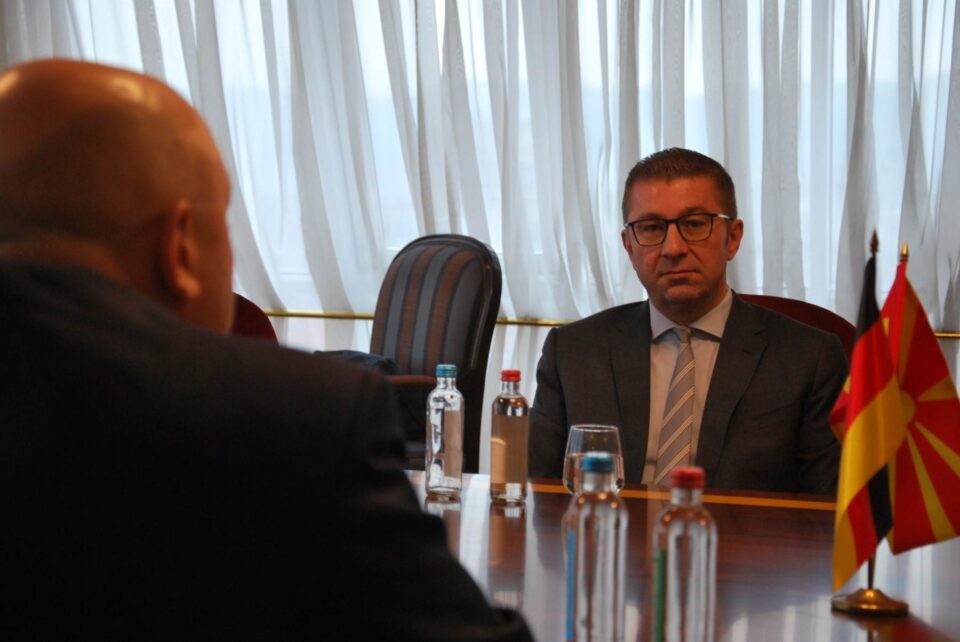 Mickovski met with Sarazzin to discuss the current political situation