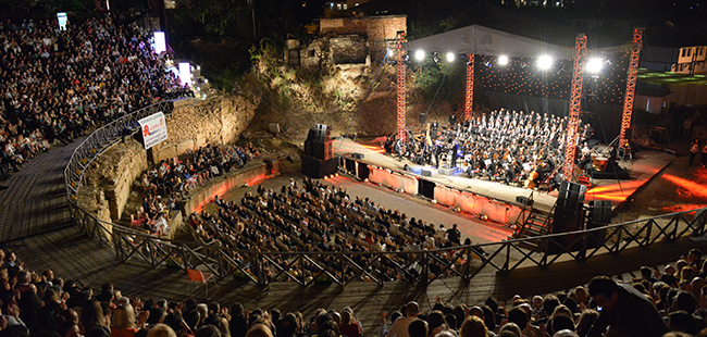 The world famous opera diva Angela Gheorghiu will open the 63rd edition of the Ohrid Summer Festival