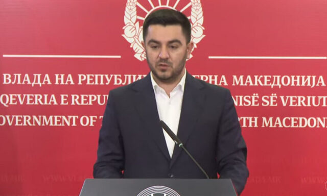 Economy Minister Bekteshi failed to show at a press conference; uninformed reporters were waiting for over an hour