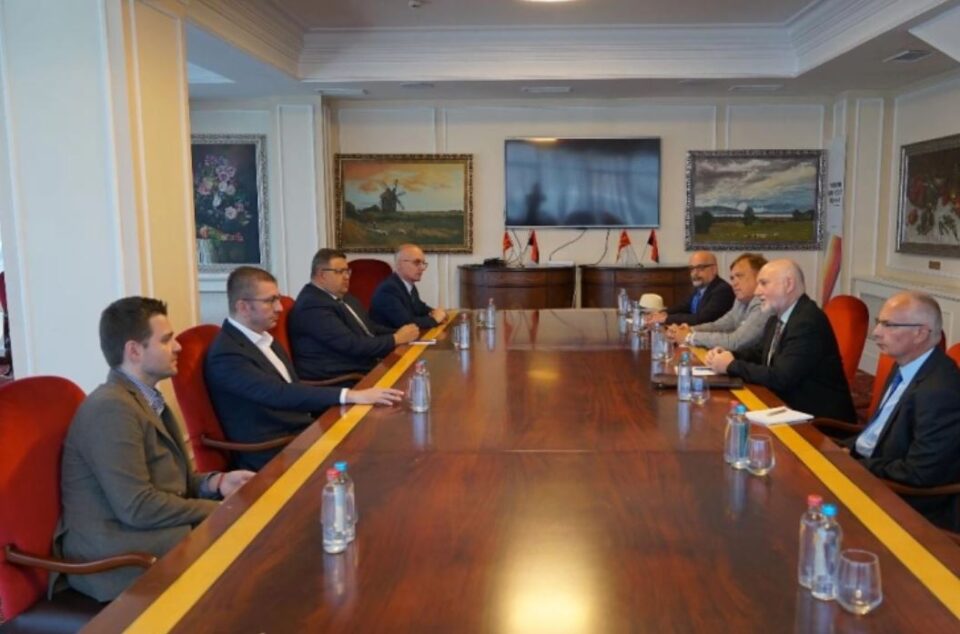 Mickoski discussed Government corruption with the ambassadors of Austria, Czechia and Slovakia