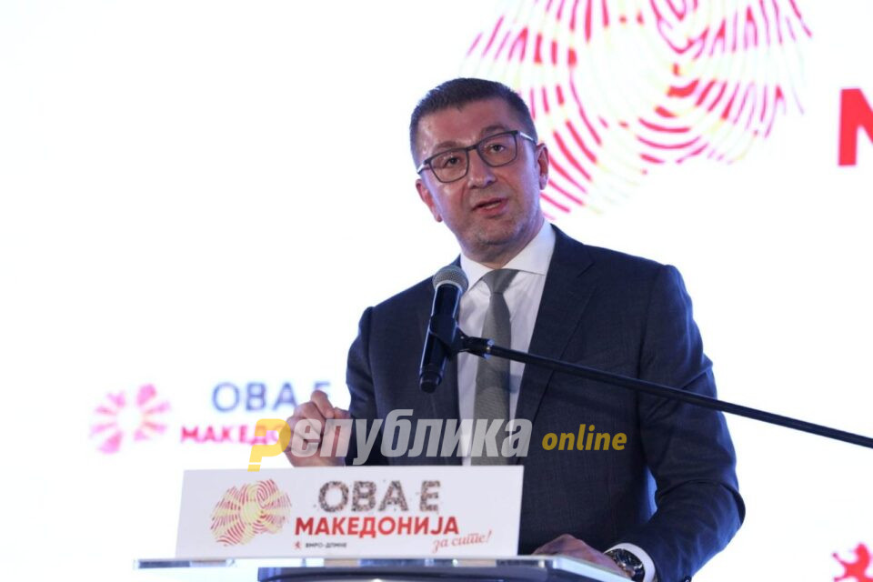 Mickoski: Macedonia can’t amend its Constitution without guarantees