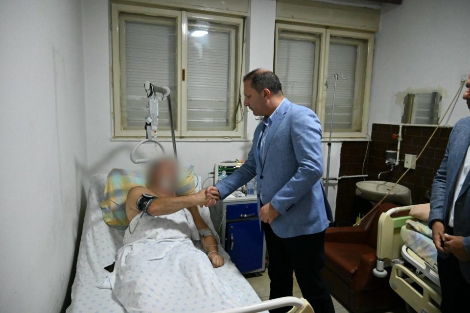 After the stabbing, Minister Spasovski visits his police chief in Struga, vows revenge