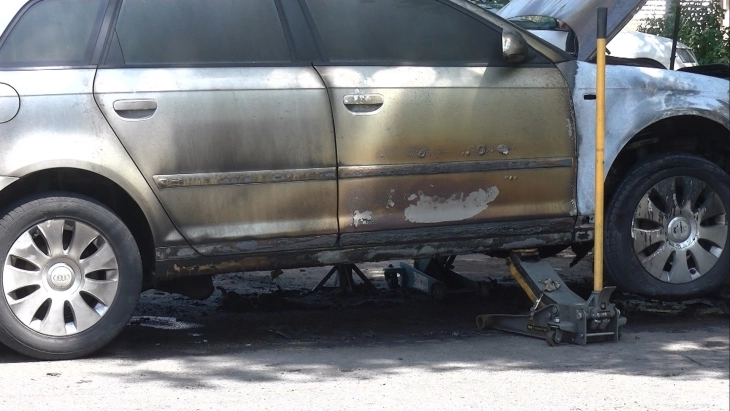 Car owned by head of Stip police set on fire
