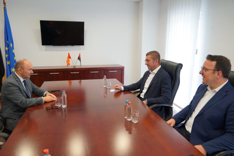 Mickoski discussed the Bulgarian demands and the high corruption rate with the newly appointed Austrian Ambassador