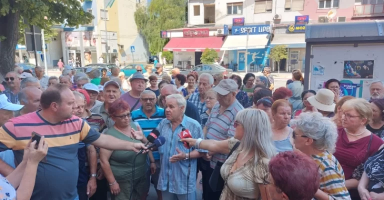 Retirees in Prilep protest, say they are being punished for having low pensions