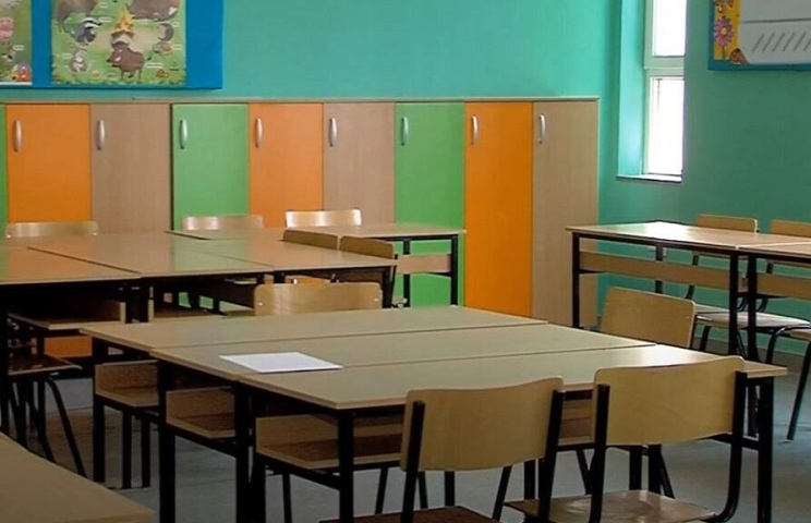 There are 100 less firstgraders in Prilep than the previous year