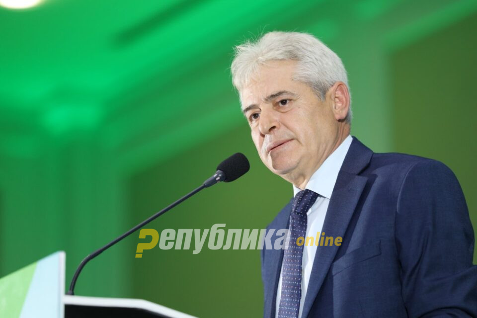 Ahmeti wants Parliament to accept the Bulgarian amendments