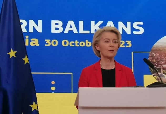 Von der Leyen assures that the EU will one day include the Macedonian language
