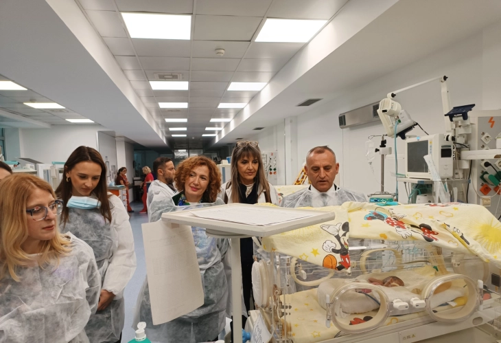 Health Minister Fatmir Mexhiti marked World Prematurity Day on November 17