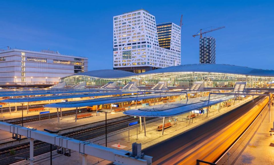 Utrecht and Amsterdam rated among the 10 best stations in Europe