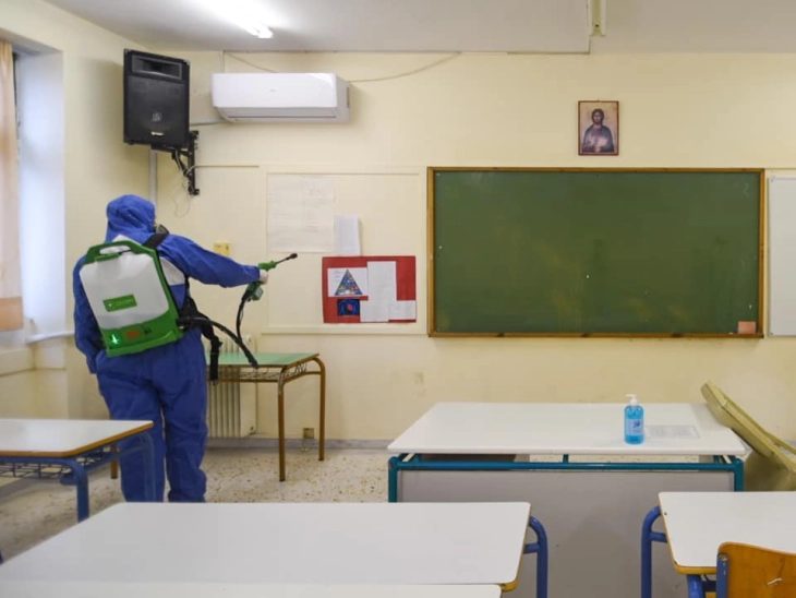 Amidst a surge in COVID-19 cases, schools in Greece receive guidelines to minimize transmission
