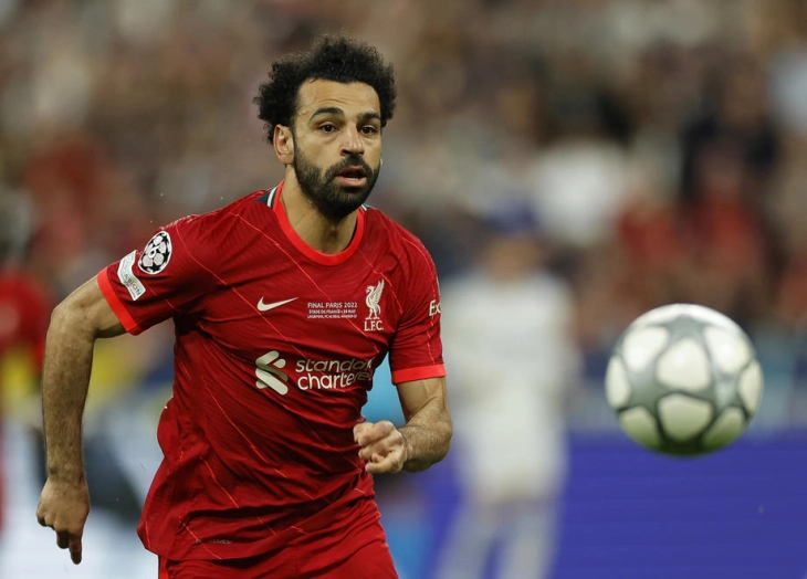 Agent: Salah, a forward for Liverpool, may miss a month due to an injury