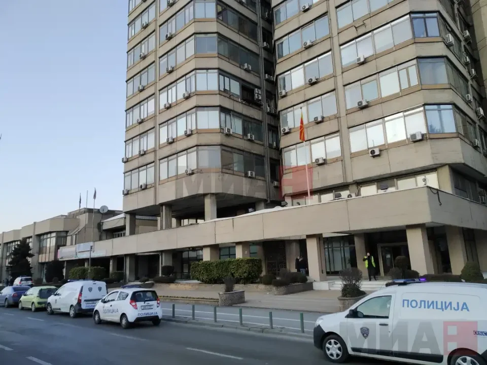 National Bank’s building receives false bomb threat