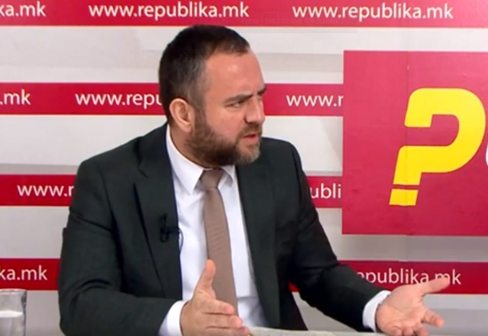 Toskovski warns that the deliberate passport crisis may leave 100,000 citizens unable to vote
