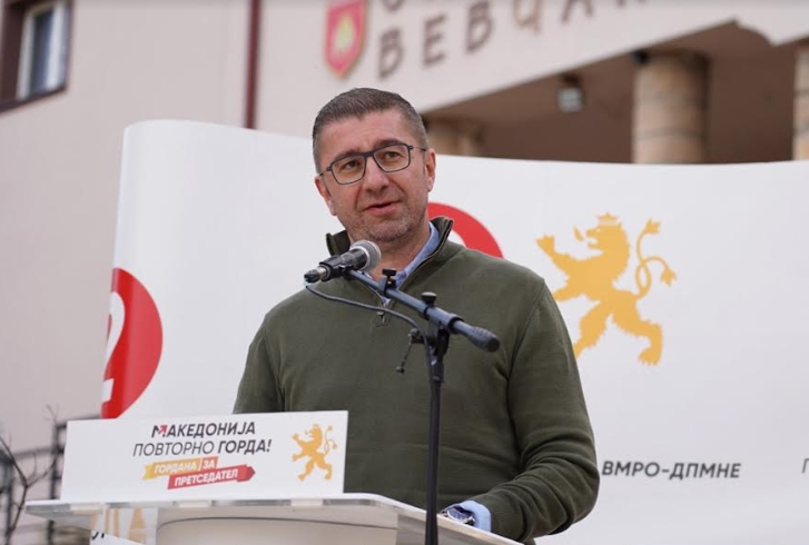 Mickoski: Citizens feel that someone took their country away – let’s make Macedonia proud again in the next elections