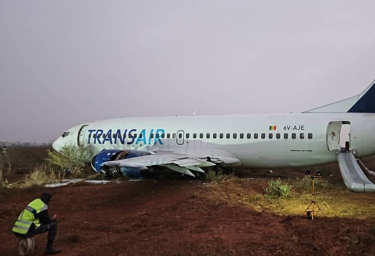 Boeing 737: Plane skids off runway in Senegal, tyre bursts in Turkey