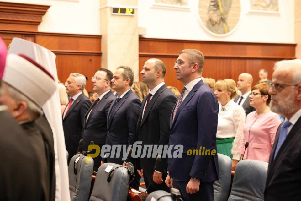 They also received votes from the opposition: VMRO-DPMNE demonstrated a capacity for unity on structural and essential issues.