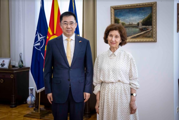 Siljanovska Davkova received the Chinese ambassador Zhang Suo