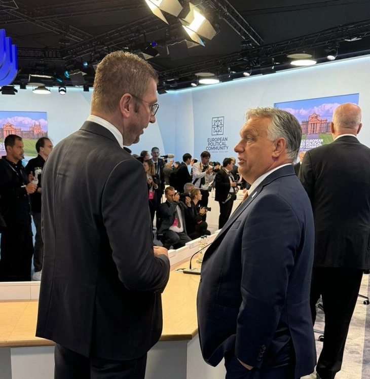 Mickoski – Orban meeting at the European Political Community summit