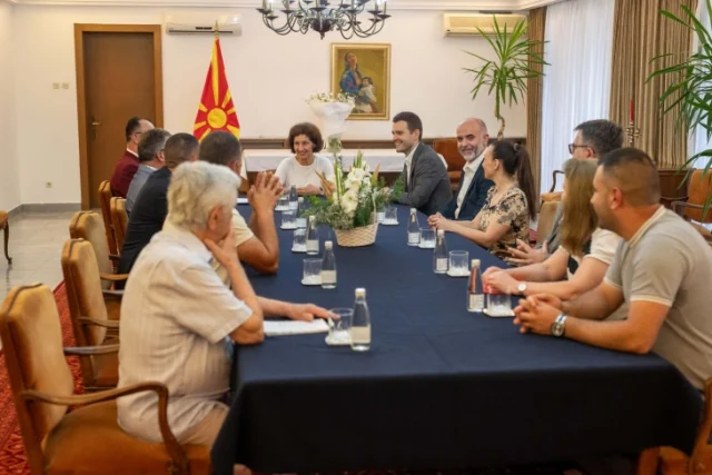 President Siljanovska met with representatives of the Macedonian ...