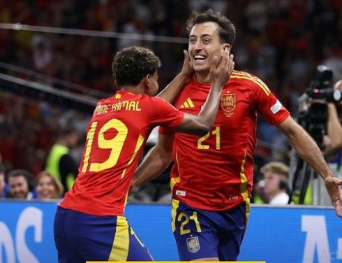 Spain defeats England 2-1 to win Euro 2024 final