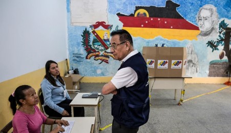 Venezuela claims hacking attack from Macedonia disrupted their election count