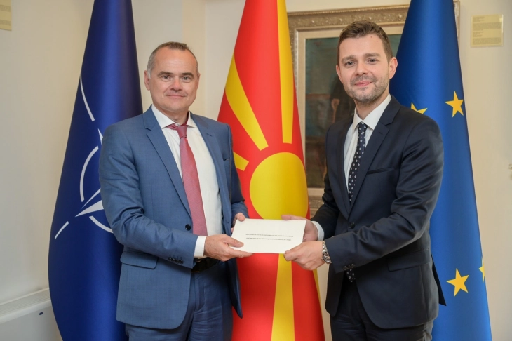 Minister Mucunski Welcomes New French Ambassador, Christophe Le Rigoleur, to Skopje