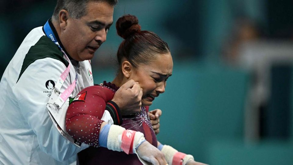 Mexican gymnast Natalia Escalera’s incredible act of bravery at Paris Olympics