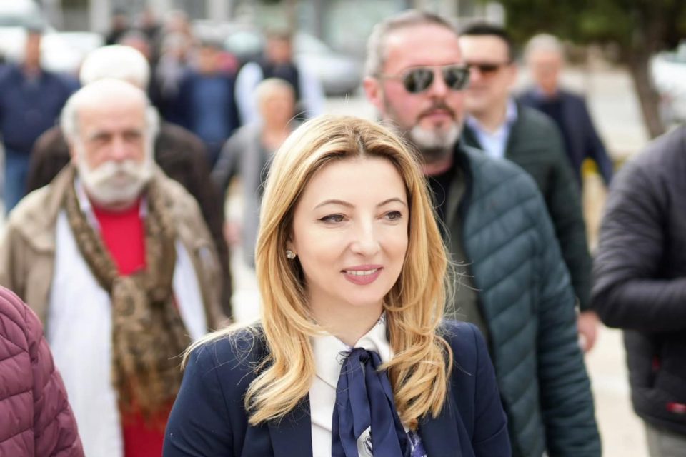 Arsovska is prepared to discuss the issues in Skopje with Mickoski