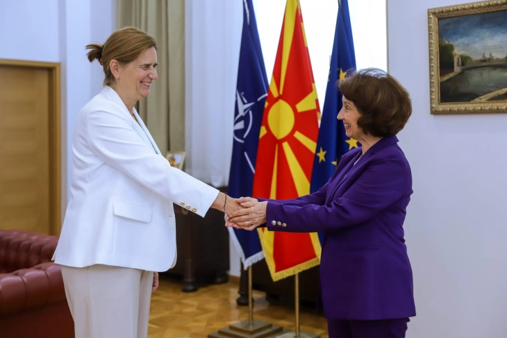 President Gordana Siljanovska Davkova met with Greek Ambassador Sophia Philippidou