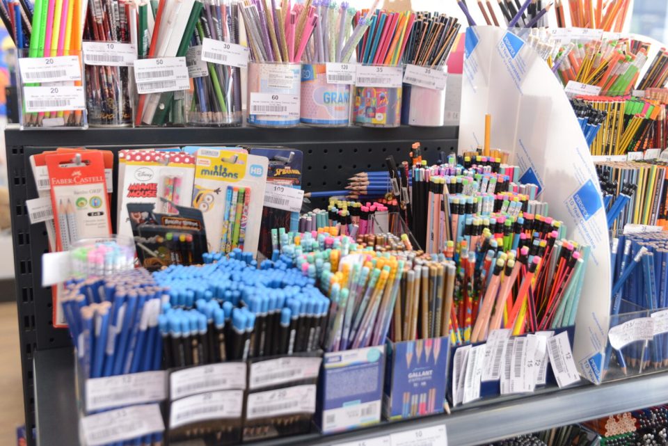 Durmishi: Bookshops honour the initiative to lower the cost of school supplies