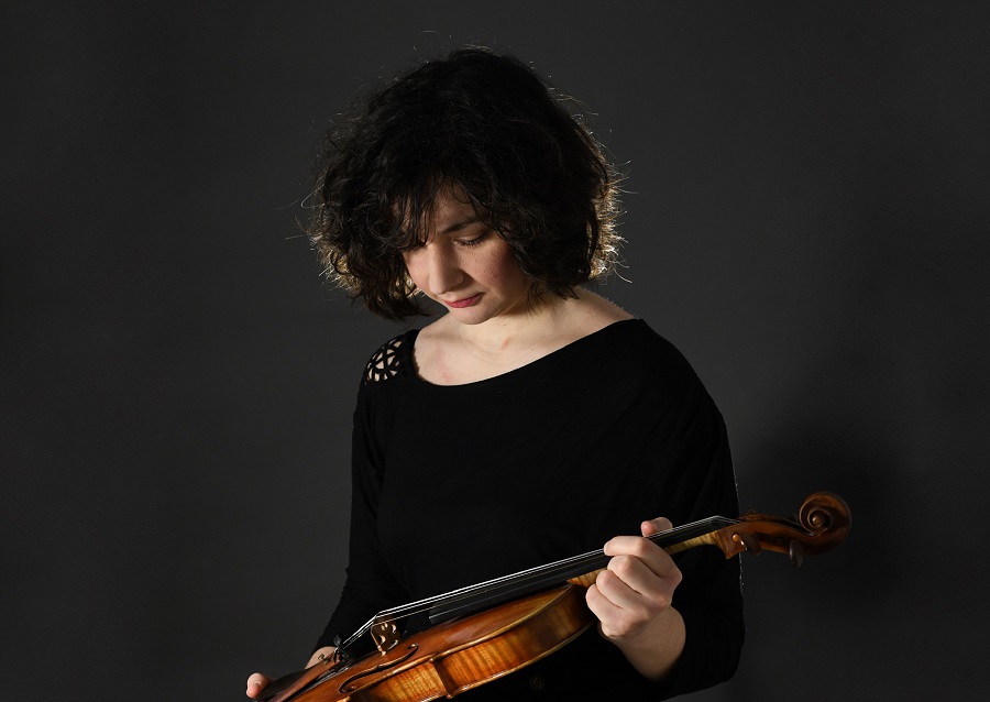 Macedonian Philharmonic to Perform in Dubrovnik, Featuring Renowned Violinist Gianna Kariman and Conductor Borjan Tsanev