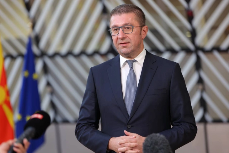 Mickoski Rejects EU Ultimatums, Emphasizes Merit-Based Membership for Macedonia