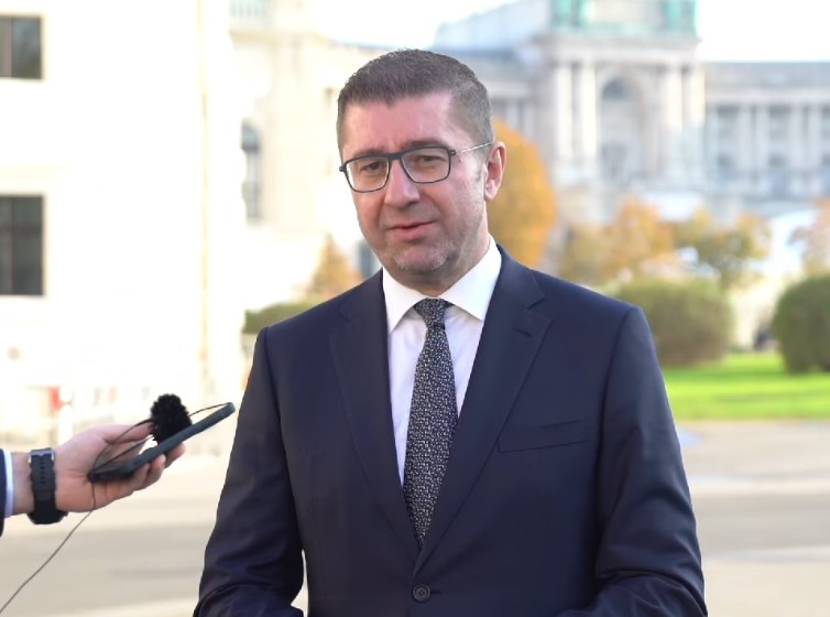 Mickoski in Salzburg: I presented Macedonia’s positions to a large number of European diplomats