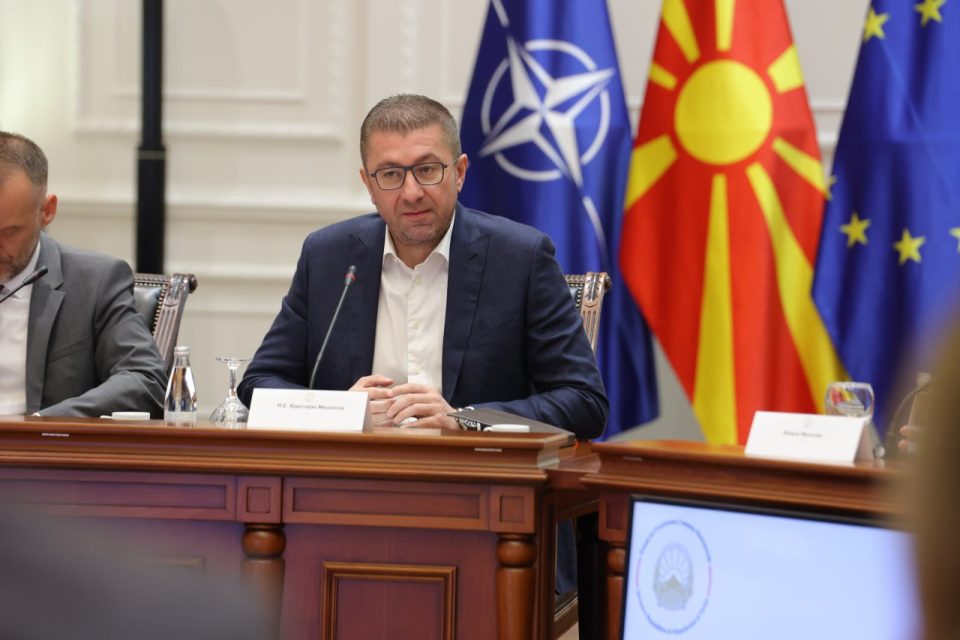 Mickoski congratulates the citizens on the Day of the people’s uprising