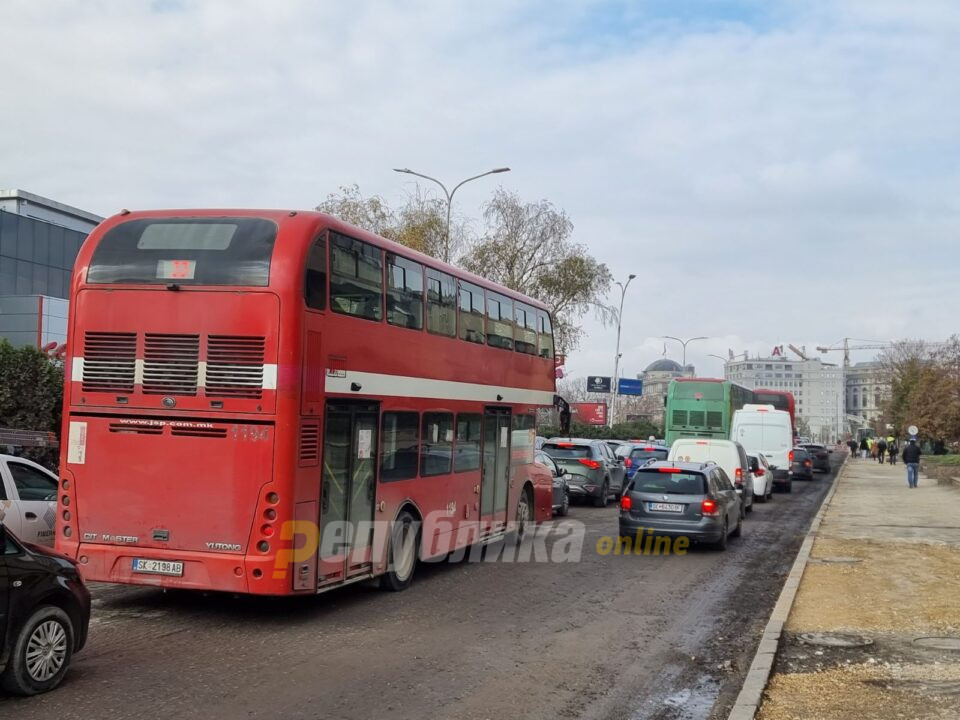 Government will distribute fuel to put an end to the public transit problems in Skopje