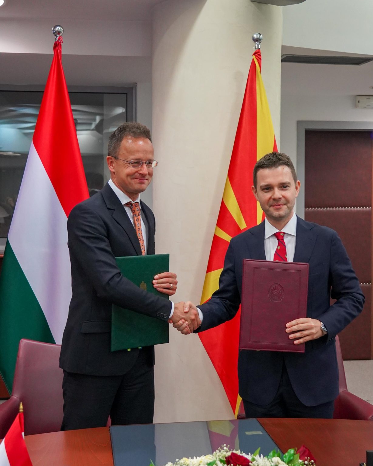 Macedonia and Hungary sign a strategic partnership agreement